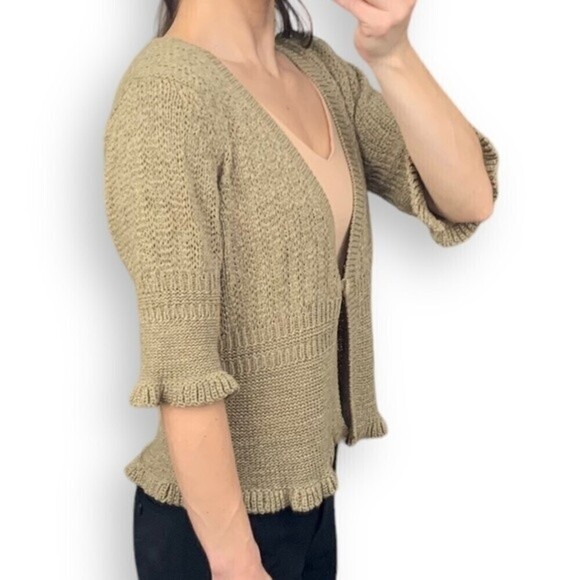Vintage Cardigan Knit y2k Ruffle Hem Neutral Sweater - Picture 13 of 14